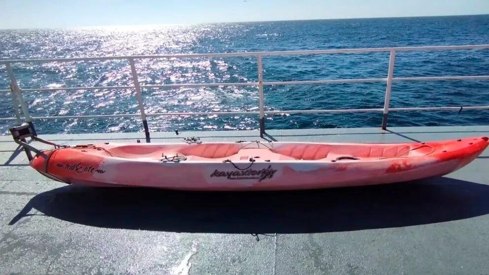 Tras el hallazgo del kayak, sigue la búsqueda de los pescadores desaparecidos en Pinamar